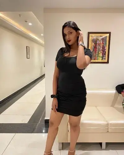 Escorts Nakhatrana